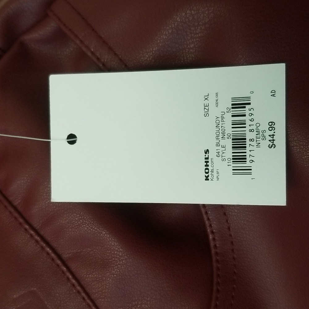 Chic Burgundy Faux Leather Pencil Skirt - Picture 7 of 9